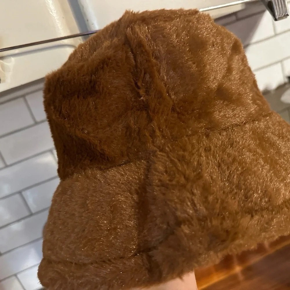 COPY - Fur bucket hat. Adjustable New
